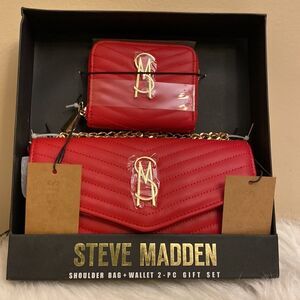 NWT Steve Madden Shoulder Bag w/Matching Wallet - 2pc Gift Set - Valentine's Day
